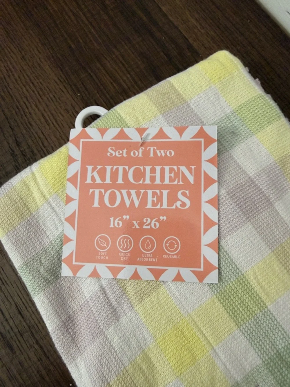N/A plaid kitchen